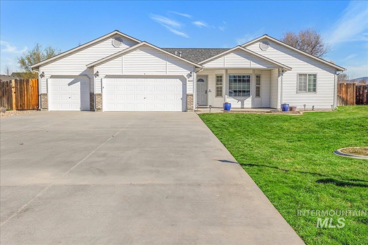 Property Photo:  8688 W Mediterranean Ct  ID 83709 