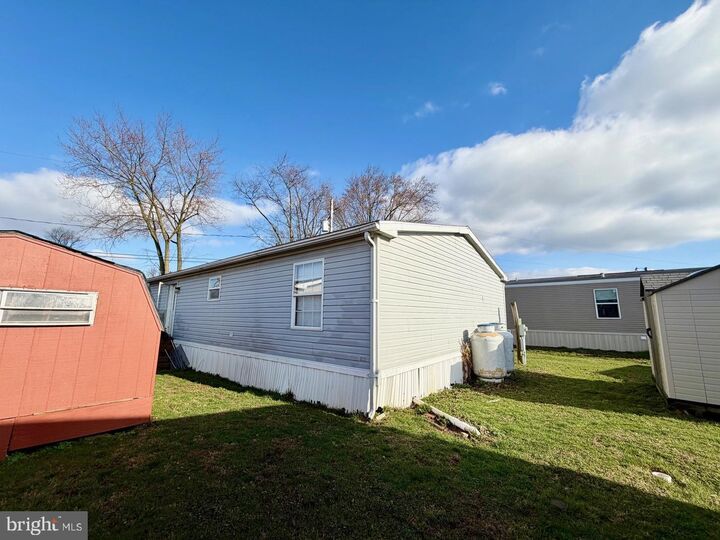 Property Photo:  16 Green Acres Trailer Court  PA 17046 