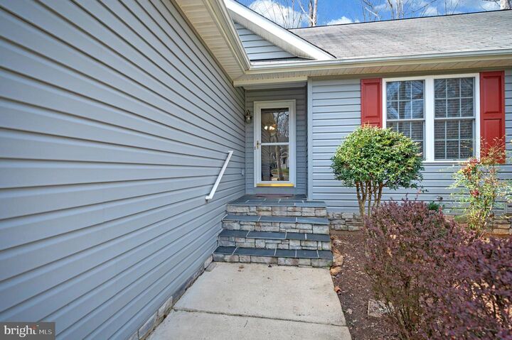 Property Photo:  105 Aspen Court  VA 22508 