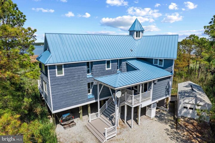 Property Photo:  5419 Ragged Point Road  MD 21613 