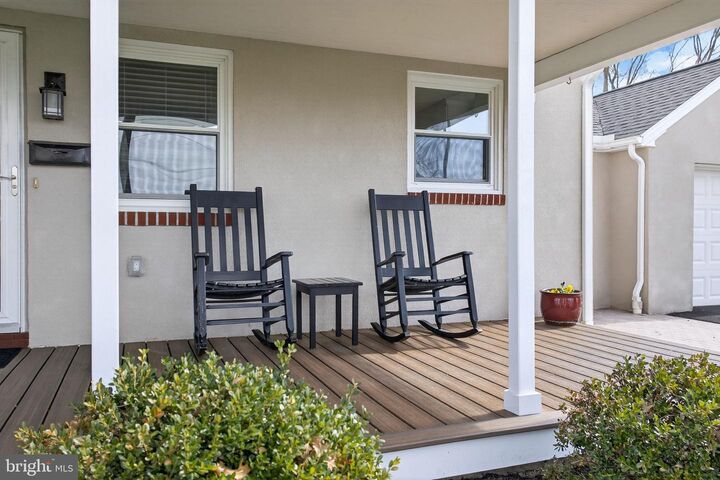 Property Photo:  409 Delta Street  PA 17552 