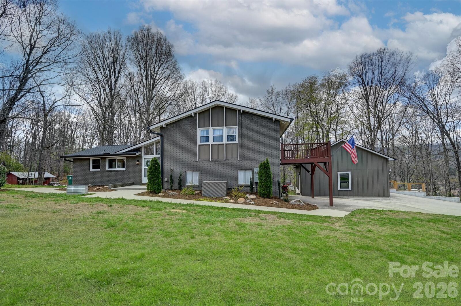 Property Photo:  46 Mountain View Drive  NC 28704 