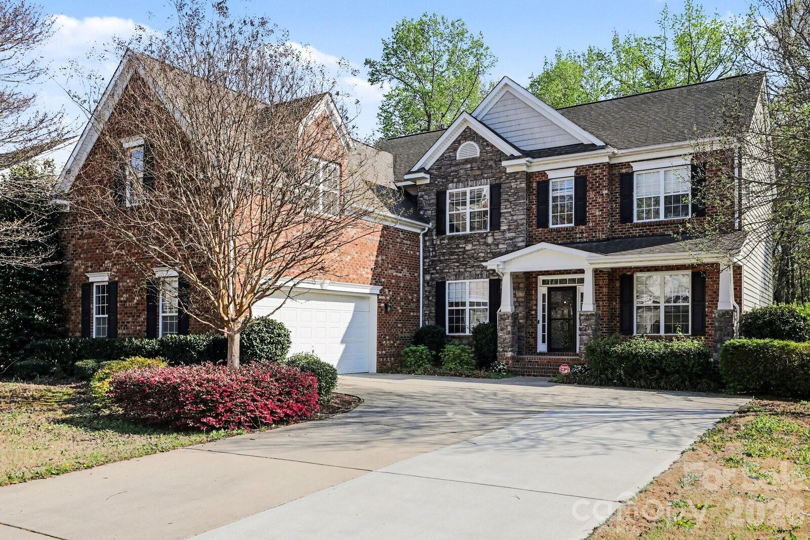 Property Photo:  430 Ranelagh Drive  NC 28173 