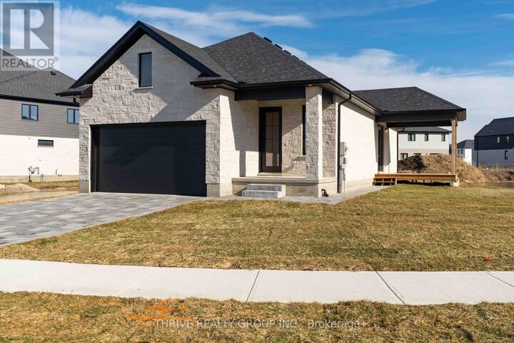 Property Photo: 4275 Sagebrush Crescent ON N6P 1H5