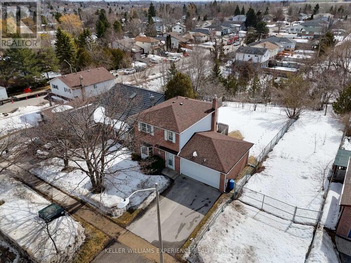 Property Photo: 233 Little Avenue ON L4N 6L3