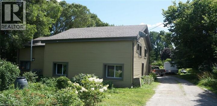 Property Photo:  87 North Town Line West  ON N5C 2S6 