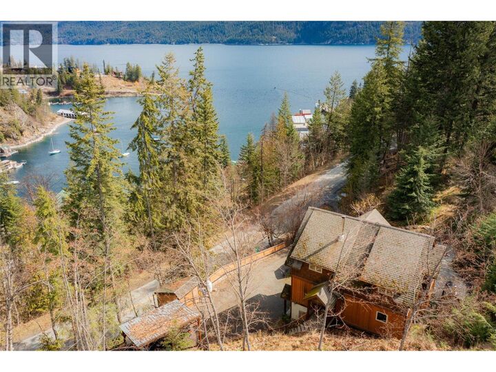 Property Photo: 641 West Front Street BC V0G 1M0