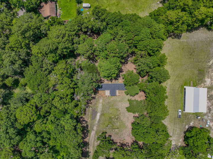 Property Photo:  5216 Galliver Cutoff  FL 32531 