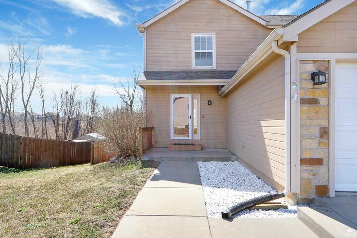 Property Photo:  3009 Oakwood Drive  KS 66441 
