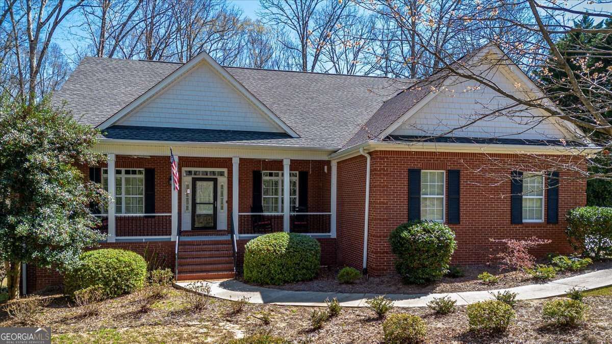 Property Photo:  1420 Oconee Crossing Circle  GA 30622 