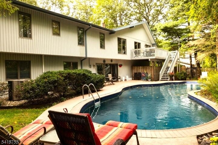 Property Photo:  505 Lannon Ln  NJ 08826 