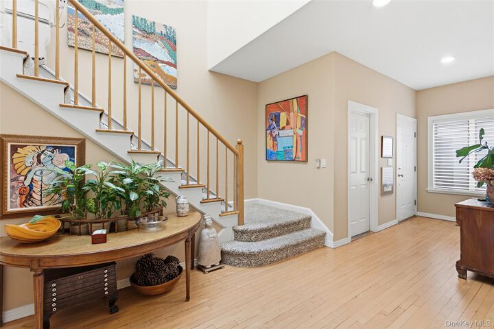 Property Photo:  24 Beechwood Way  NY 10510 