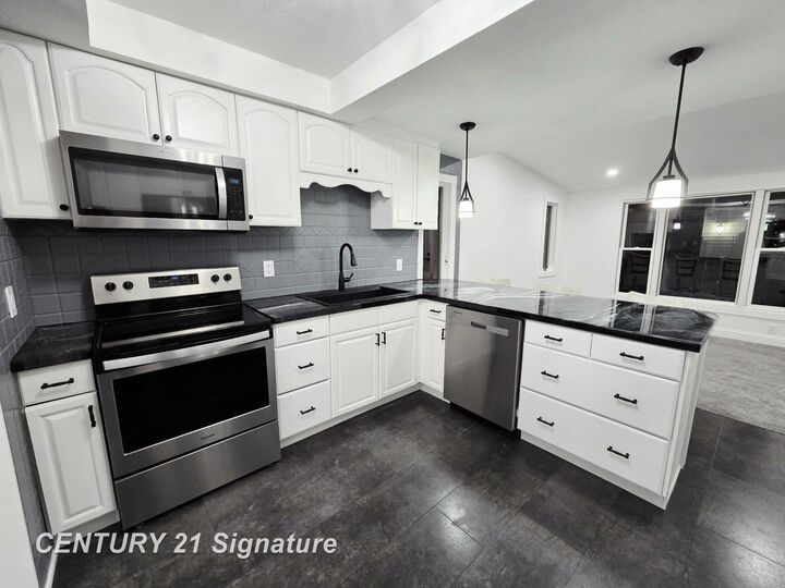 Property Photo: 7203 Rogers Street MI 48437-7707