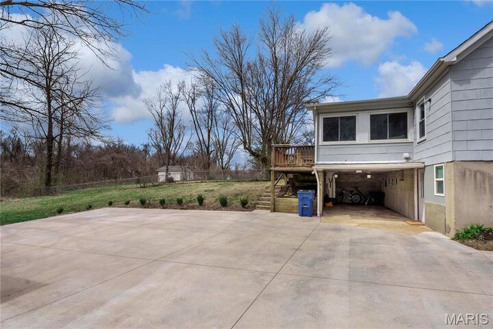 Property Photo:  1200 E 8th Street  MO 63090 