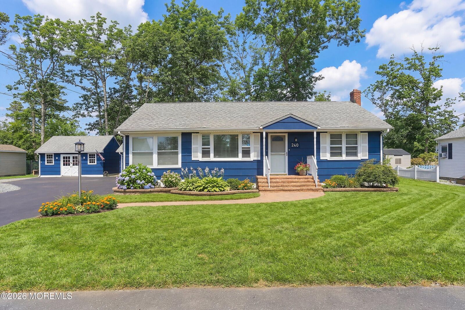 Property Photo:  240 Wainwright Street  NJ 08731 