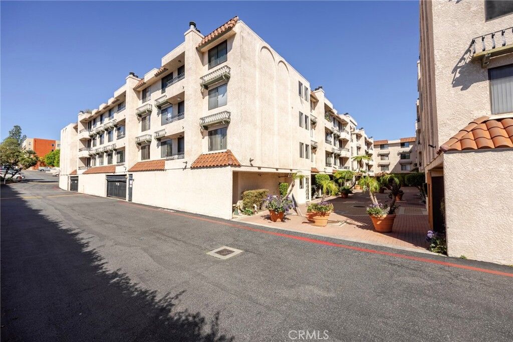 Property Photo:  28004 S Western Avenue 215  CA 90732 