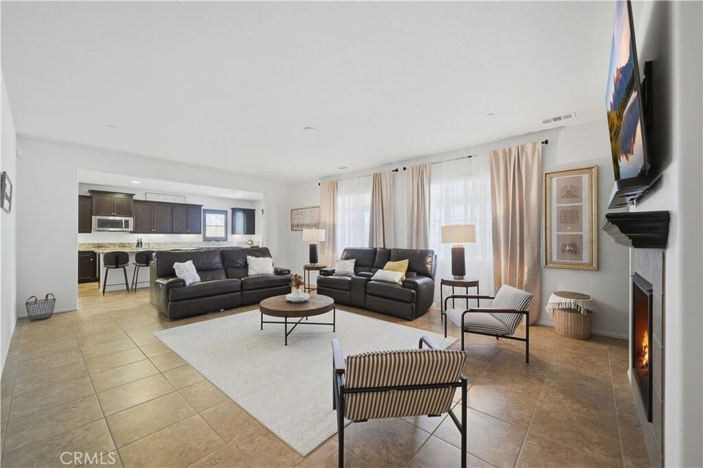 Property Photo:  28933 Park Trail  CA 92584 