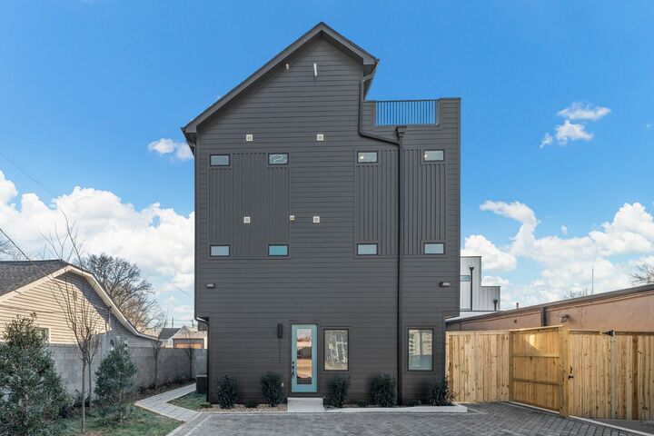 Property Photo:  5011C Illinois Ave  TN 37209 