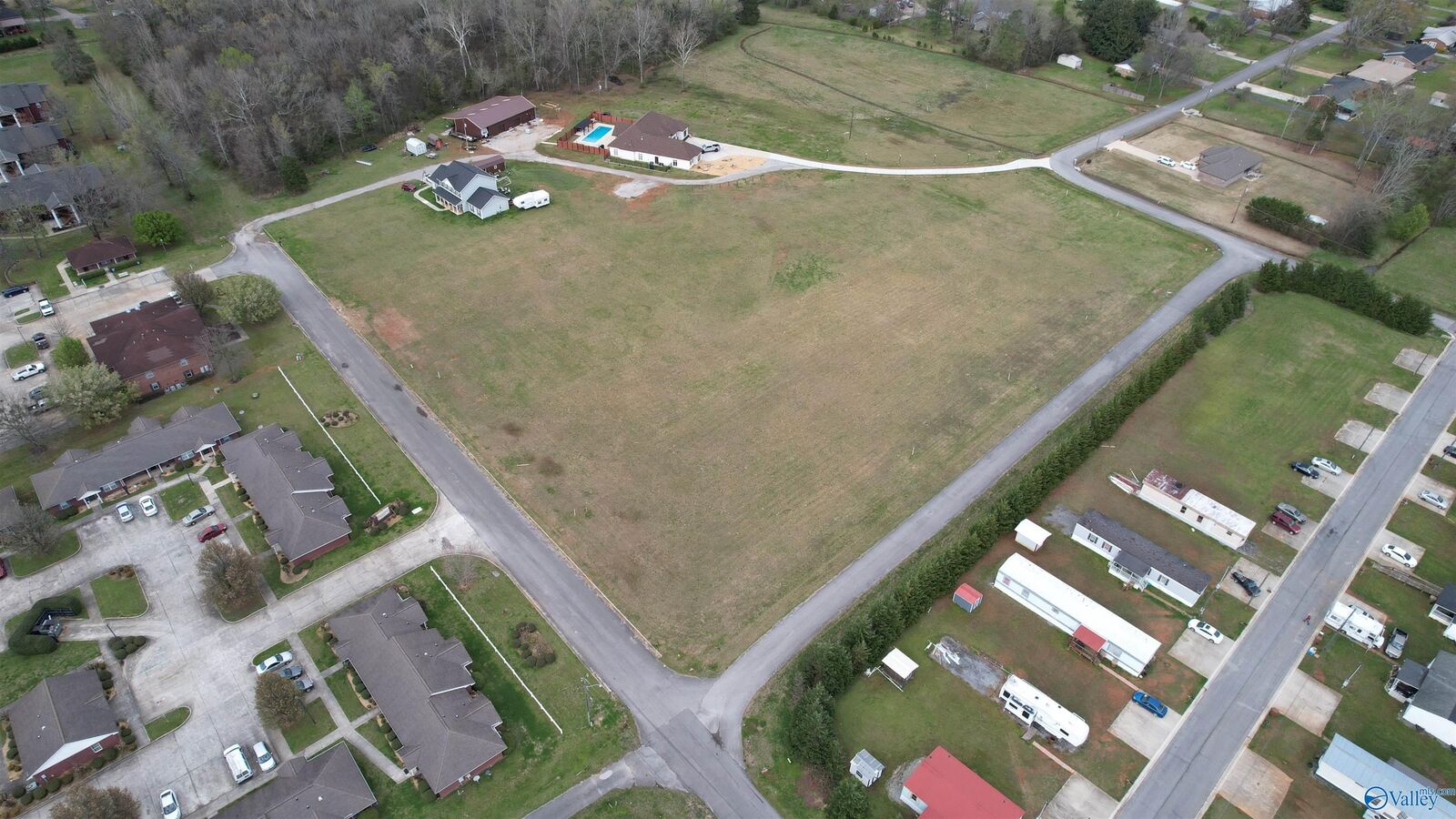 Property Photo:  Lot 7 Pickens Street  AL 35650 