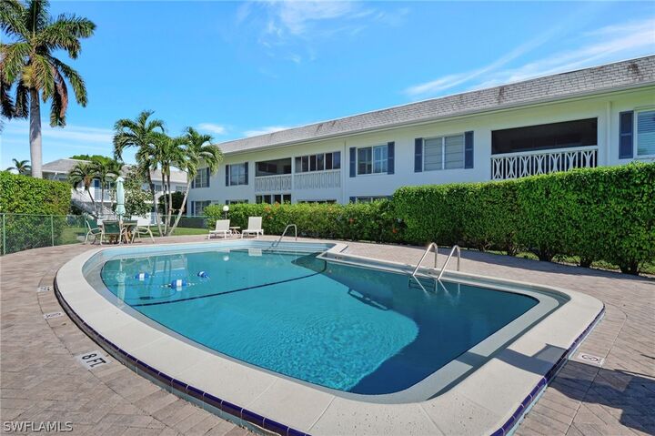 Property Photo:  750 Mooring Line Drive 105  FL 34102 