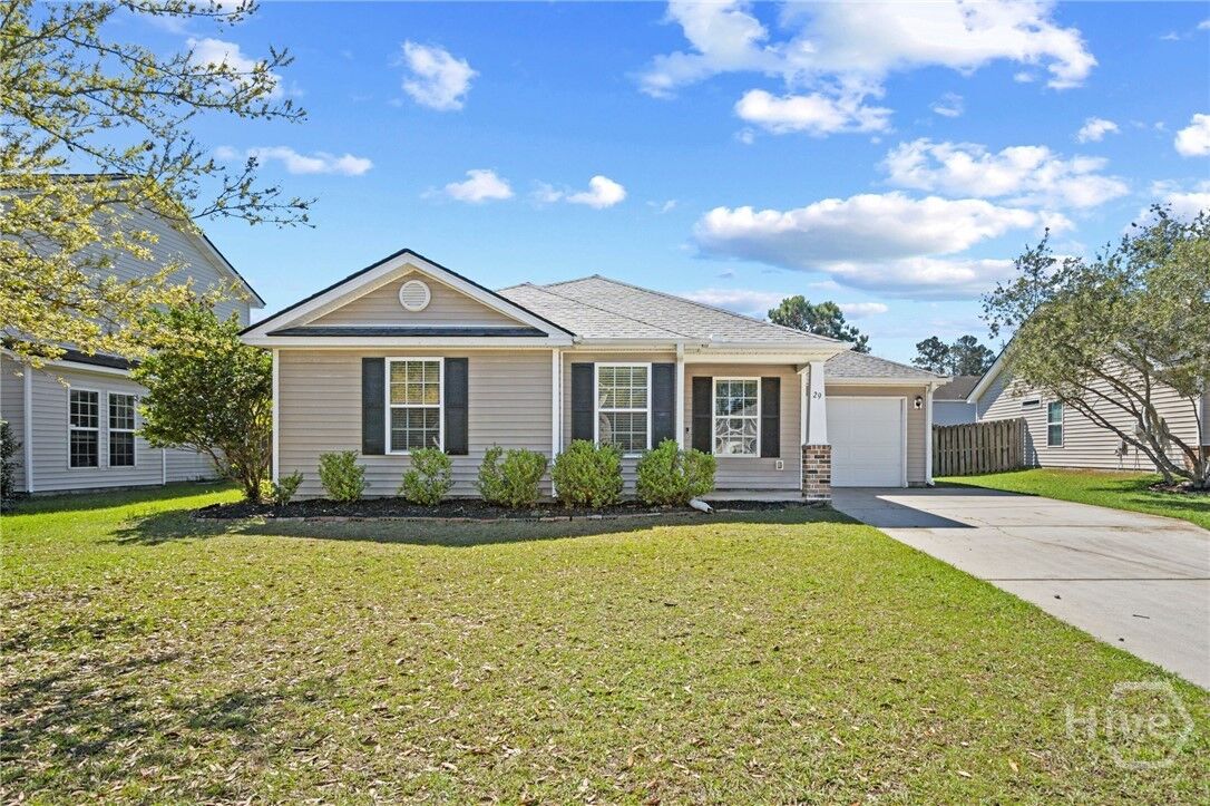 Property Photo:  29 Twin Oaks Place  GA 31407 