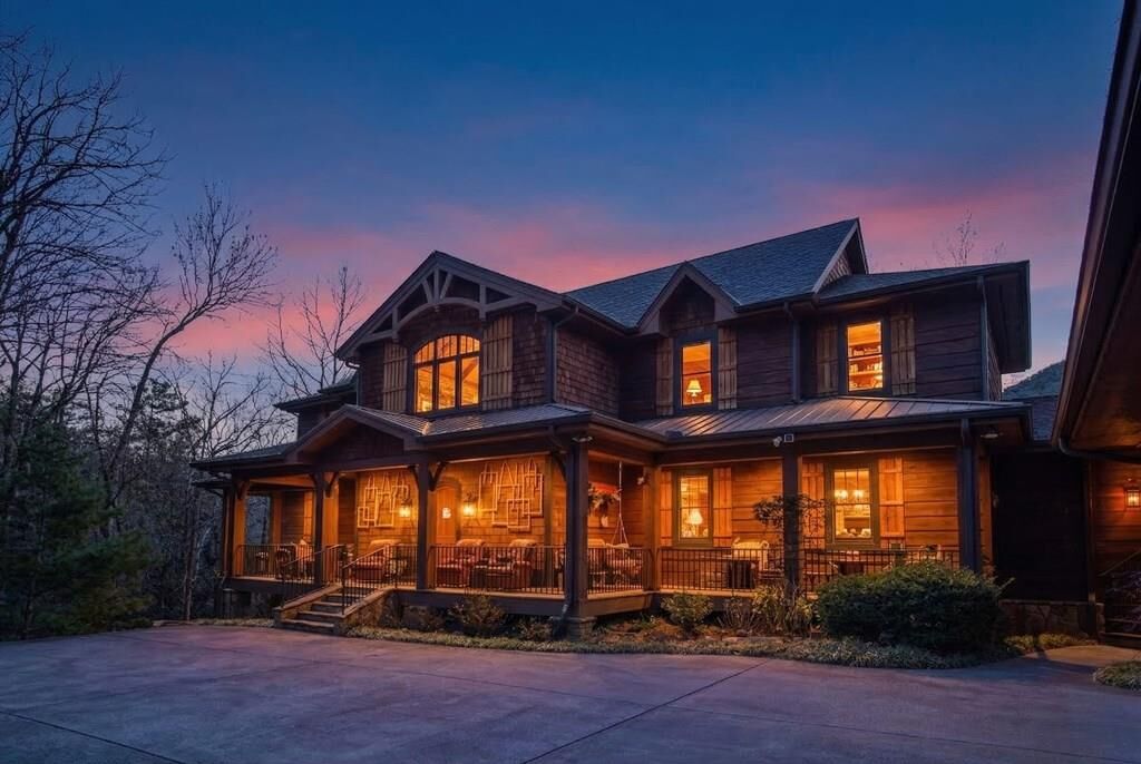 Property Photo:  124 Wilderness Way  GA 30536 