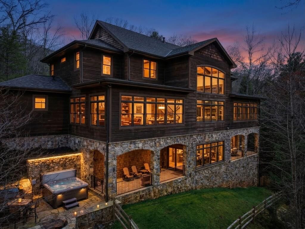 Property Photo: 124 Wilderness Way GA 30536