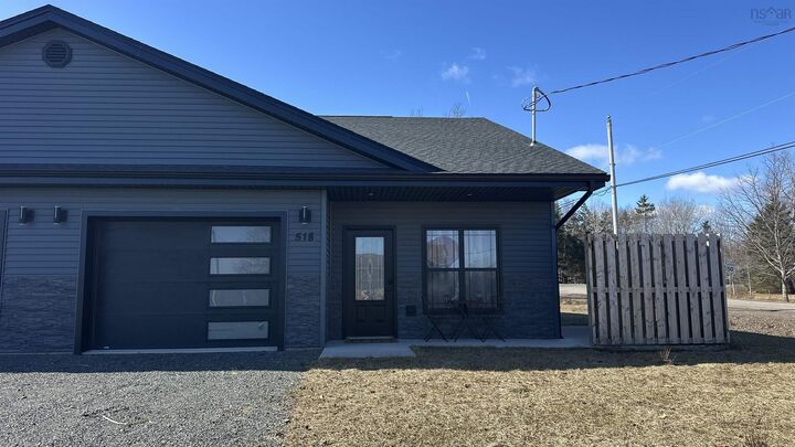 518 Truro Heights Road — photo 1