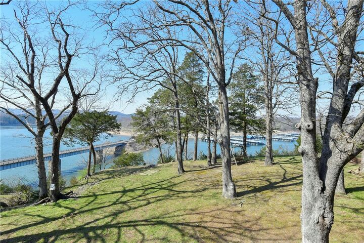 Property Photo: 19804 Farm Road 2285 MO 65641