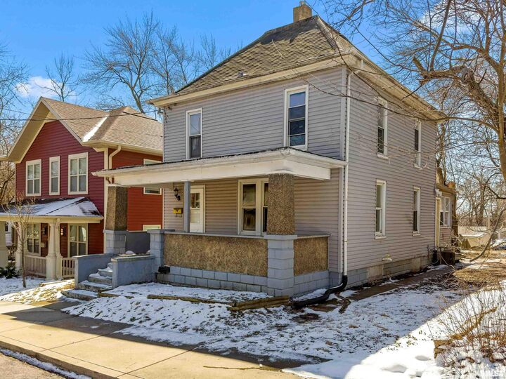 Property Photo: 908 E Behrends Avenue IL 61603