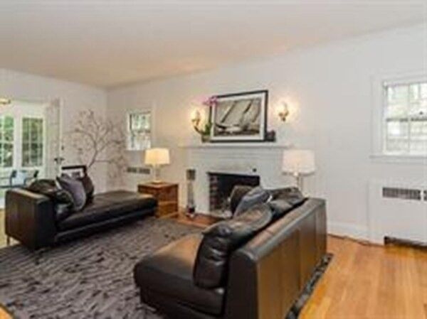 Property Photo: 381 Vfw Parkway MA 02467