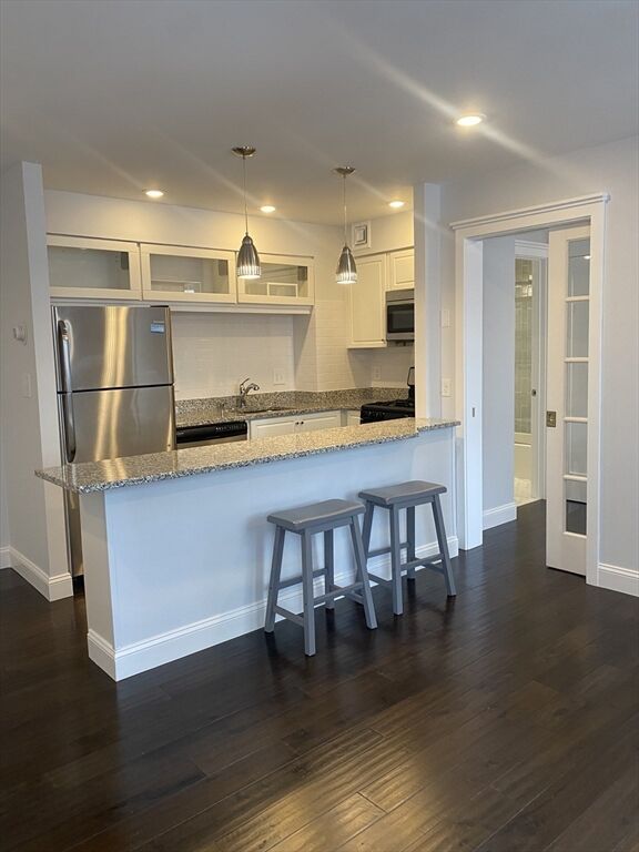 Property Photo:  27 Bowdoin 5B  MA 02114 