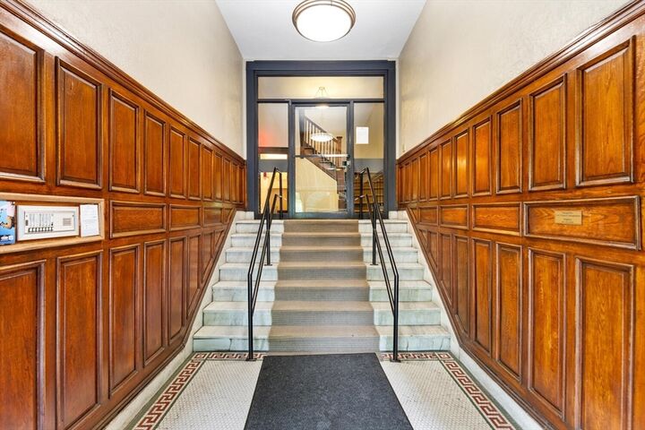 Property Photo:  378 Riverway 8  MA 02115 