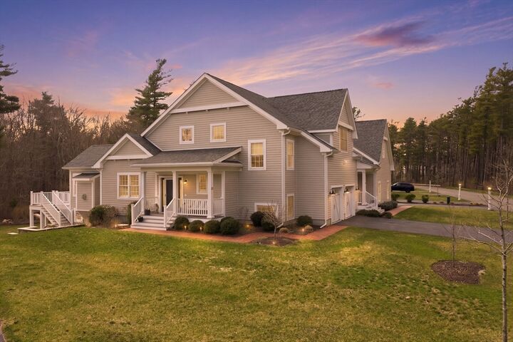 Property Photo:  20 Split Rock Ln 20  MA 02739 