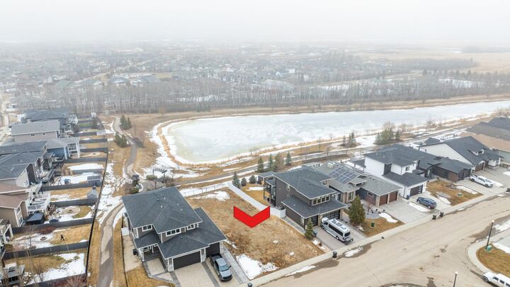 Property Photo: 73 Valli Close AB T4S 0P2