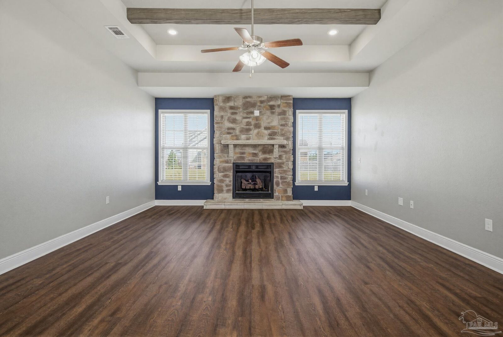 Property Photo:  2404 Meeting St  FL 32533 