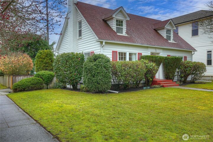 Property Photo: 2119 N Union Avenue WA 98406