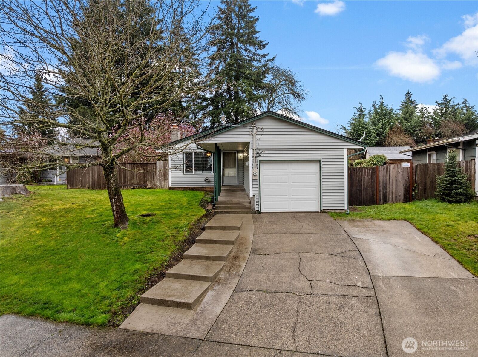 Property Photo:  645 S 91st Street  WA 98444 