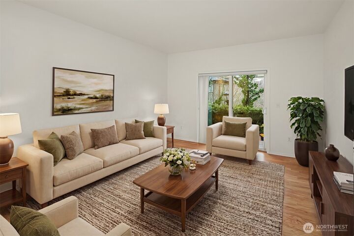 Property Photo: 1731 10th Avenue NE B115 WA 98029