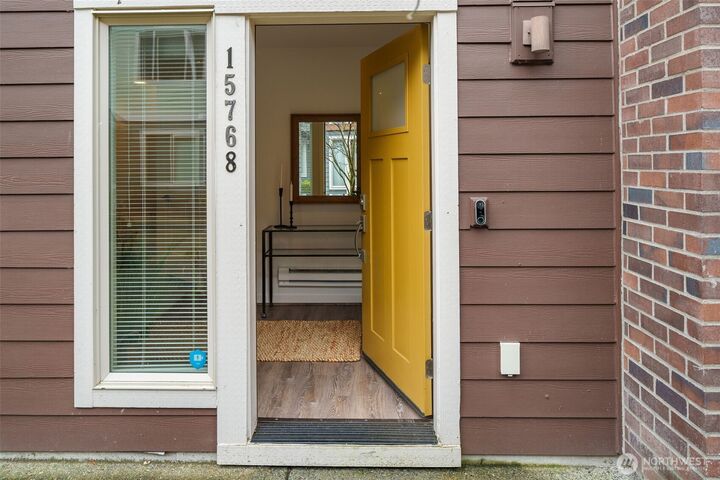 Property Photo: 15768 NE 14th Terrace WA 98008