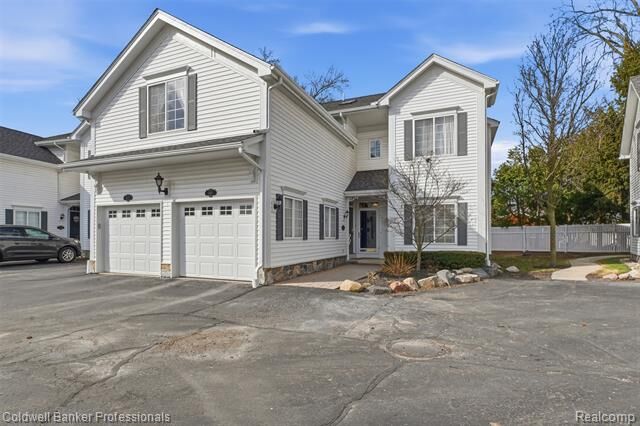 Property Photo:  1678 Cassady Place Drive 29  MI 48170 