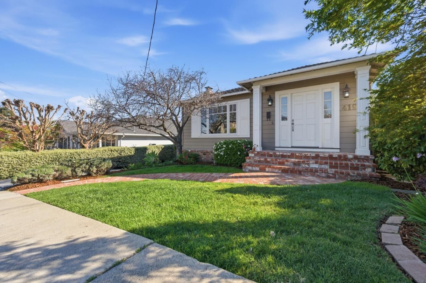 Property Photo:  419 Hill Way  CA 94070 