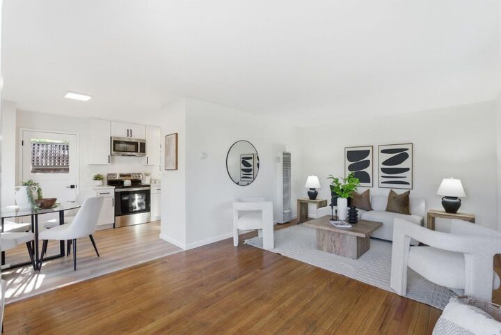 Property Photo:  452 - 454 Waddington Avenue  CA 94085 