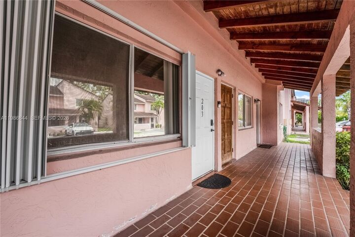 Property Photo:  8033 Lake Dr 203  FL 33166 