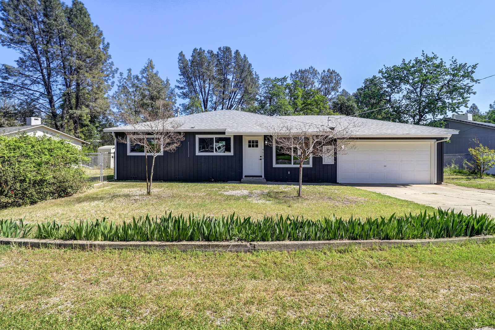 Property Photo: 4525 Enchanted Way CA 96001