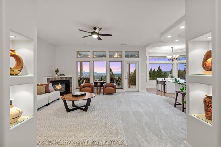 Property Photo:  10309 N Lookout View Ln  WA 99025 