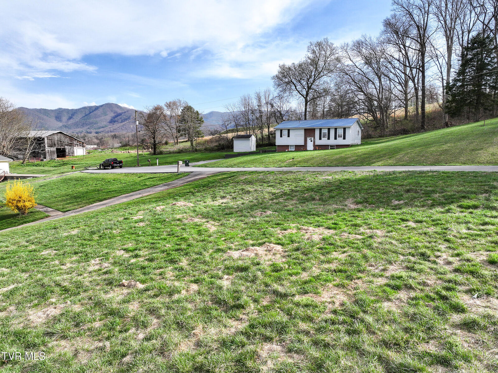 Property Photo:  Tbd Dillow Hill Drive  TN 37641 