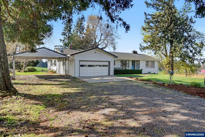 Property Photo: 11684 Silver Falls Hwy SE OR 97325