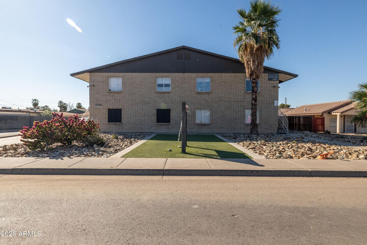 Property Photo:  1709 W Mountain View Road  AZ 85021 