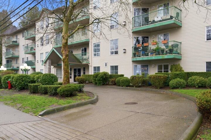 Property Photo: 2435 Center Street 107 BC V2T 2N4
